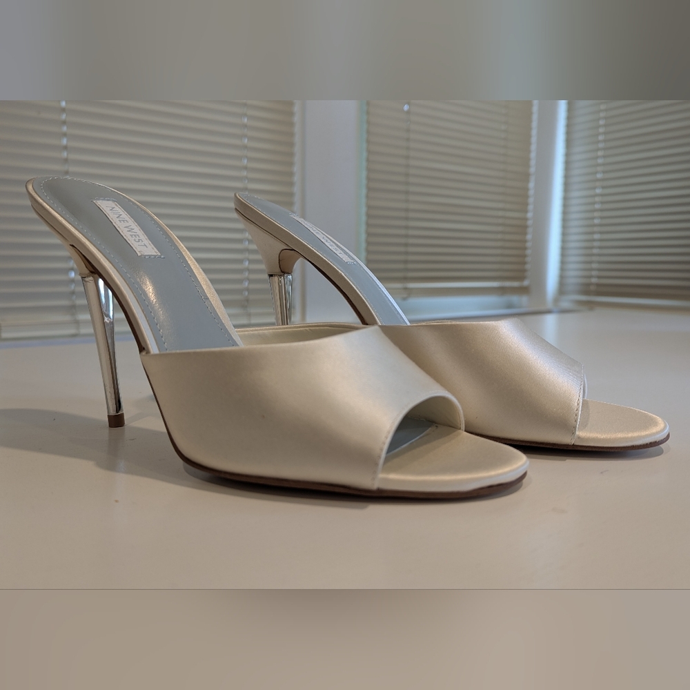 Nine West Diva Ivory Open-Toe Mules